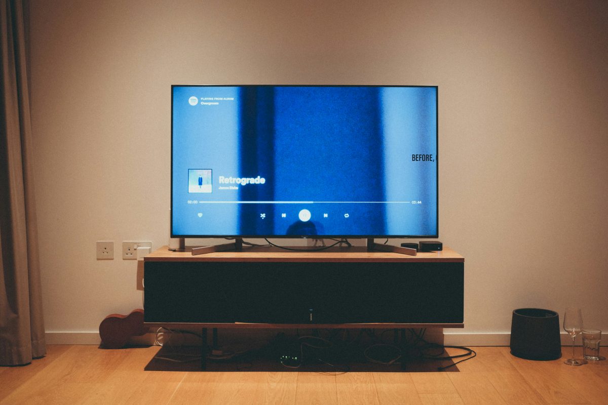 Step-by-Step Guide to Setting Up Your New Smart TV