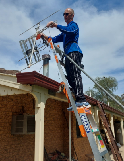 tv antenna installation